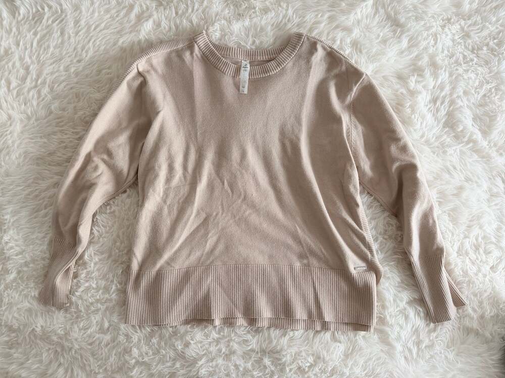 Glyder Limitless Movement Beige Knit Sweater Size S